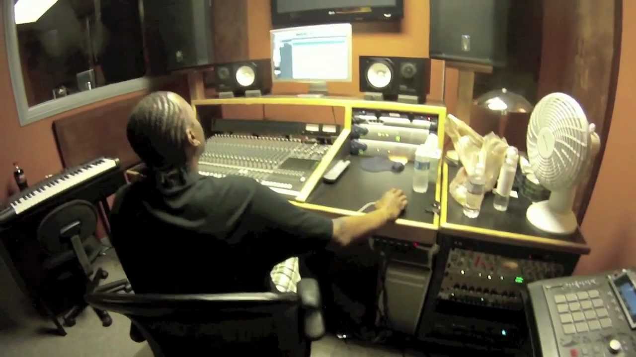 SUGA FREE, DAHLIAM & ILL CAMILLE "MEET ME AT THE TWIST"