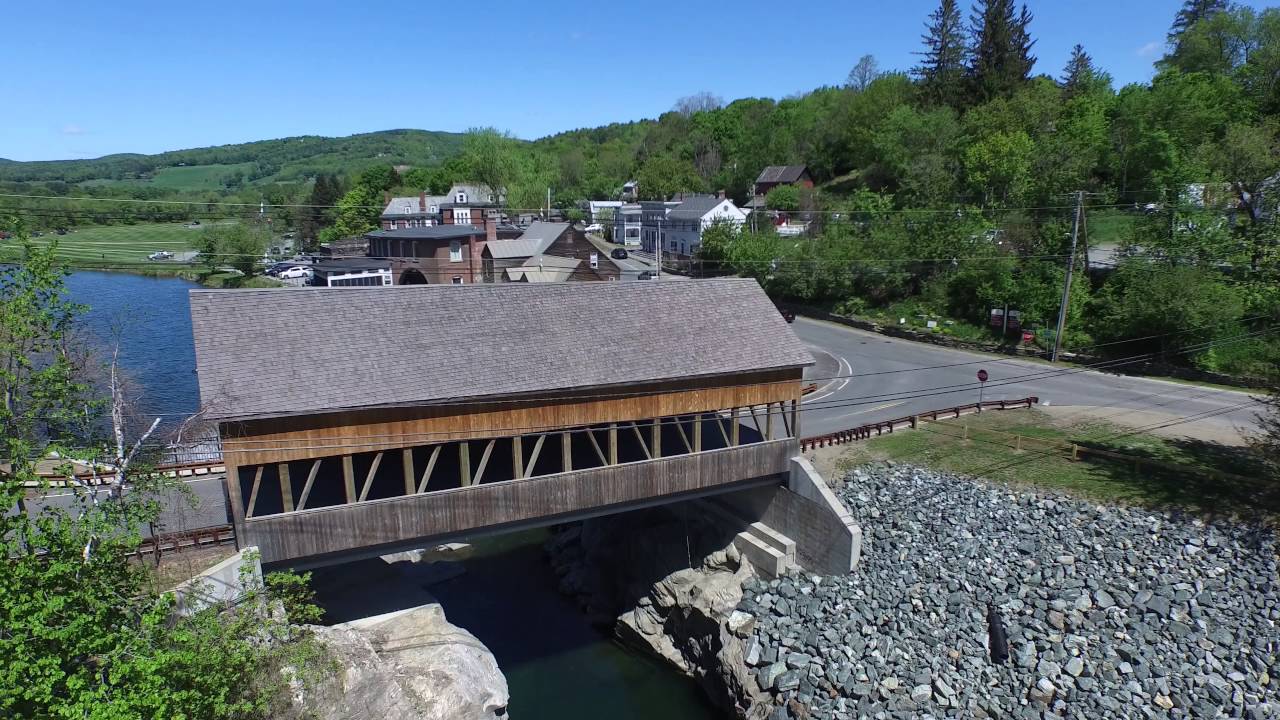 The sights of Quechee, VT YouTube