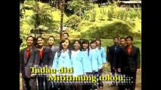 Video thumbnail of "Royohon Tuhan (Terpujilah Tuhan) ~ With Lyrics"