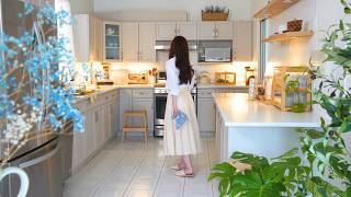 Gentle Bedroom Reset | Silent Cleaning Vlog, Summer Wardrobe Edit & A New Reading Chair No Talking screenshot 2