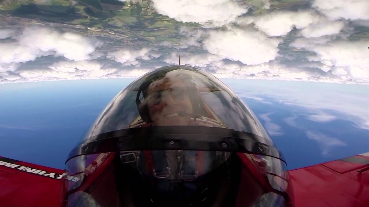 Pitts Special - Cloud Surfing & Inverted Spin - YouTube