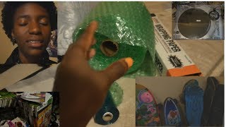 Moving to Brooklyn : Packing cool stuff Montage | Vlog 33
I procrastinated packing because its my worst nightmare but I finally got it done. Got some cool stuff Ive been collecting. Its cool if you like videogames, weird hats, record players, etc. Tech basically.
Like, subscribe and hit that bell for more !
Intro song :
#FreeTitties by Emmalyn Estrada
https://youtu.be/P0oj7_ge8bg
Join my email list for a discount on nipple stickers :
https://freemyboobs. com
Links to social media :
https://instagram.com/moonbeardiedhere
https://twitter.com/freemyboobs
https://tinyurl.com/GooglePlus-FreeMB
Weekly Podcast :
https://anchor.fm/freemyboobs
http://preview.tinyurl.com/FreeMB-GooglePlay
https://tinyurl.com/FreeMB-iTunes
Gear & Software :
https://tinyurl.com/MB-Gear
Background music :
Another Chill Day by Chronicle Moving to Brooklyn : Packing cool stuff Montage | Vlog 33