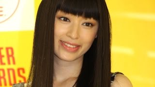 栗山千明、30歳記念で写真集　結婚「遠い話だな…」　写真集「羽化－－Emergence」発売記念イベント(2)