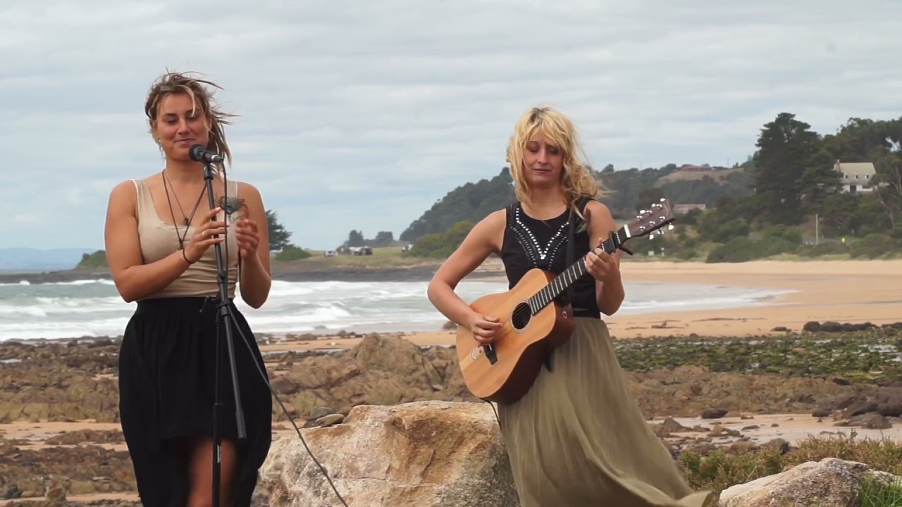 Can’t help falling in love - The BushBabes