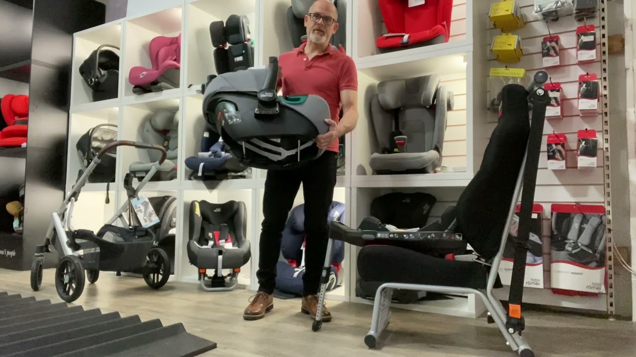 Britax iSENSE infant carrier Car Seat System - YouTube
