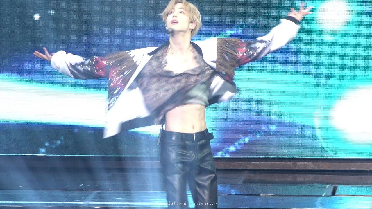 [4K fancam]180214 Gaon Chart Awards  YOU ARE + NEVER EVER GOT7 마크(MARK) FOCUS