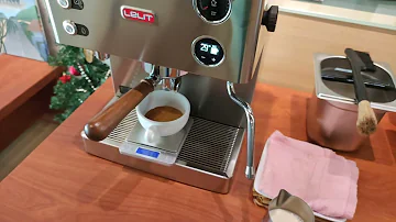 Lelit Elizabeth - espresso latte