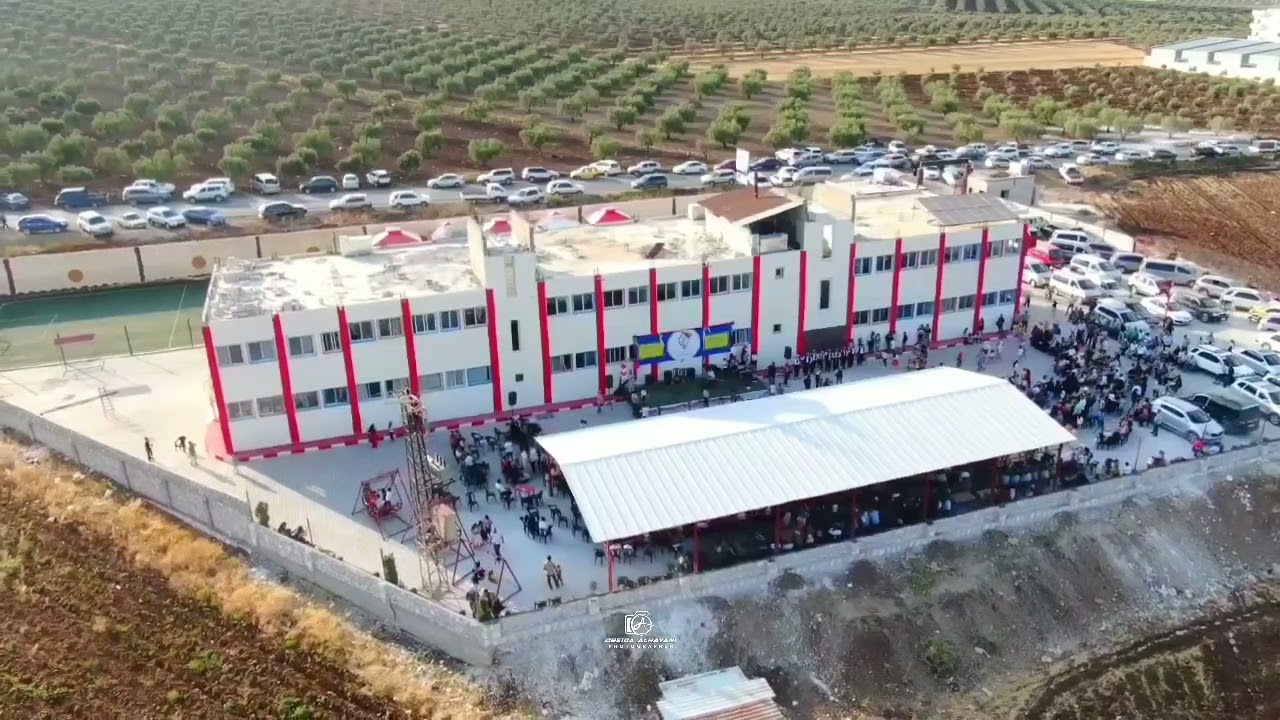 من حفل تكريم طلاب مدرسة رويا الخاصة بمدينة عفرين