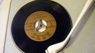 FOUR SCORES - ROCK-A-LITTLE LUCY - 45rpm