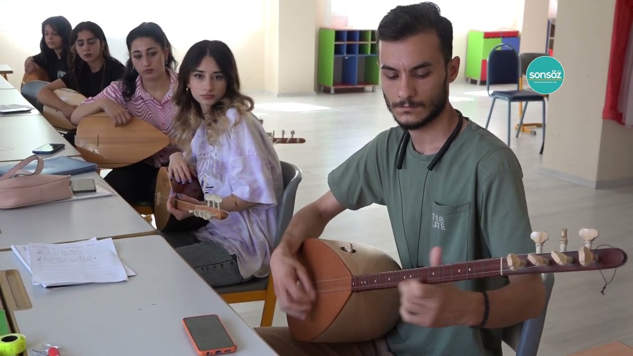 15 kursiyer, G&uuml;zel Sanatlara hazırlanıyor
