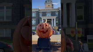 Famous Spirit of Halloweentown festival St. Helens, Oregon #halloween #halloweentown #youtubeshorts #travel Wealth