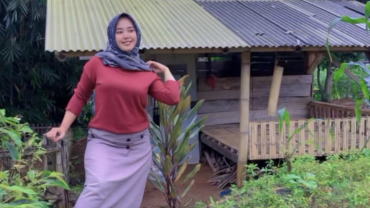 NENG NDA CANTIK ALAMI USIA 20 THN HIDUP SEDERHANA DI PELOSOK PEDESAAN JAWA BARAT