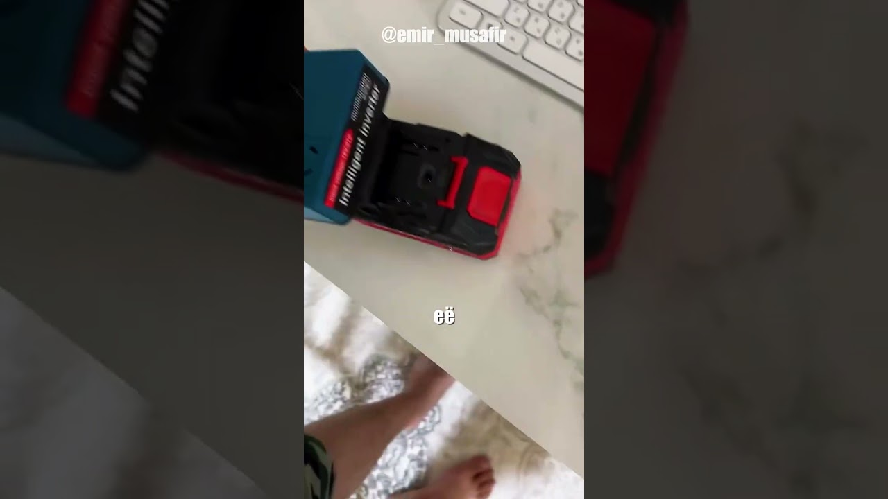 Если дома внезапно пропадёт электричество это устройство может очень выручить.