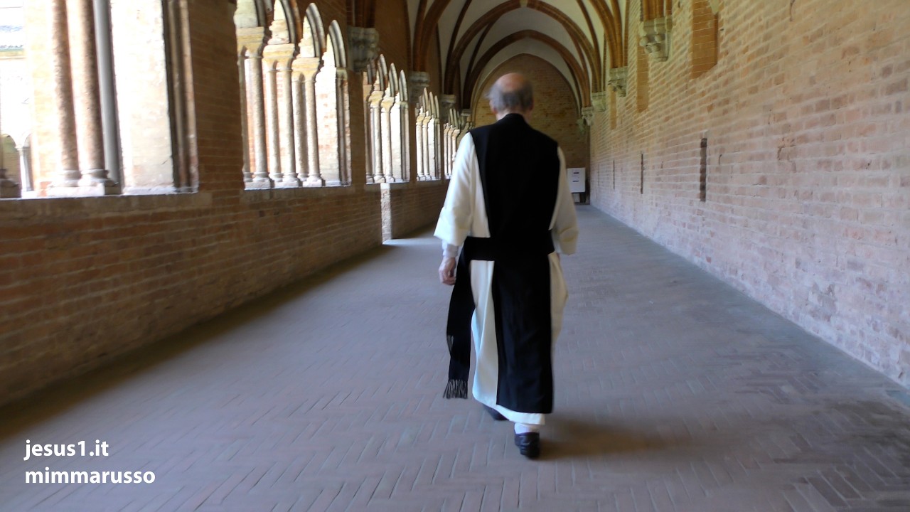 Alseno (Piacenza) LA COLOMBA DI SAN BERNARDO