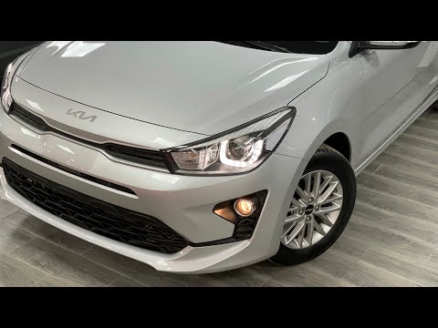 كيا ريو 2022 اذا تدور سيارة صغيرة وفيها مواصفات حلوة وسعرها جيد هذي السيارة خيار جيد قوة المحرك