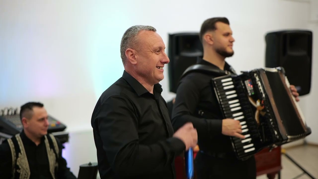 SANDU VUSCA& Formatia STEFAN VUSCA- Colaj de petrecere- Bal de SFANTUL ANDREI