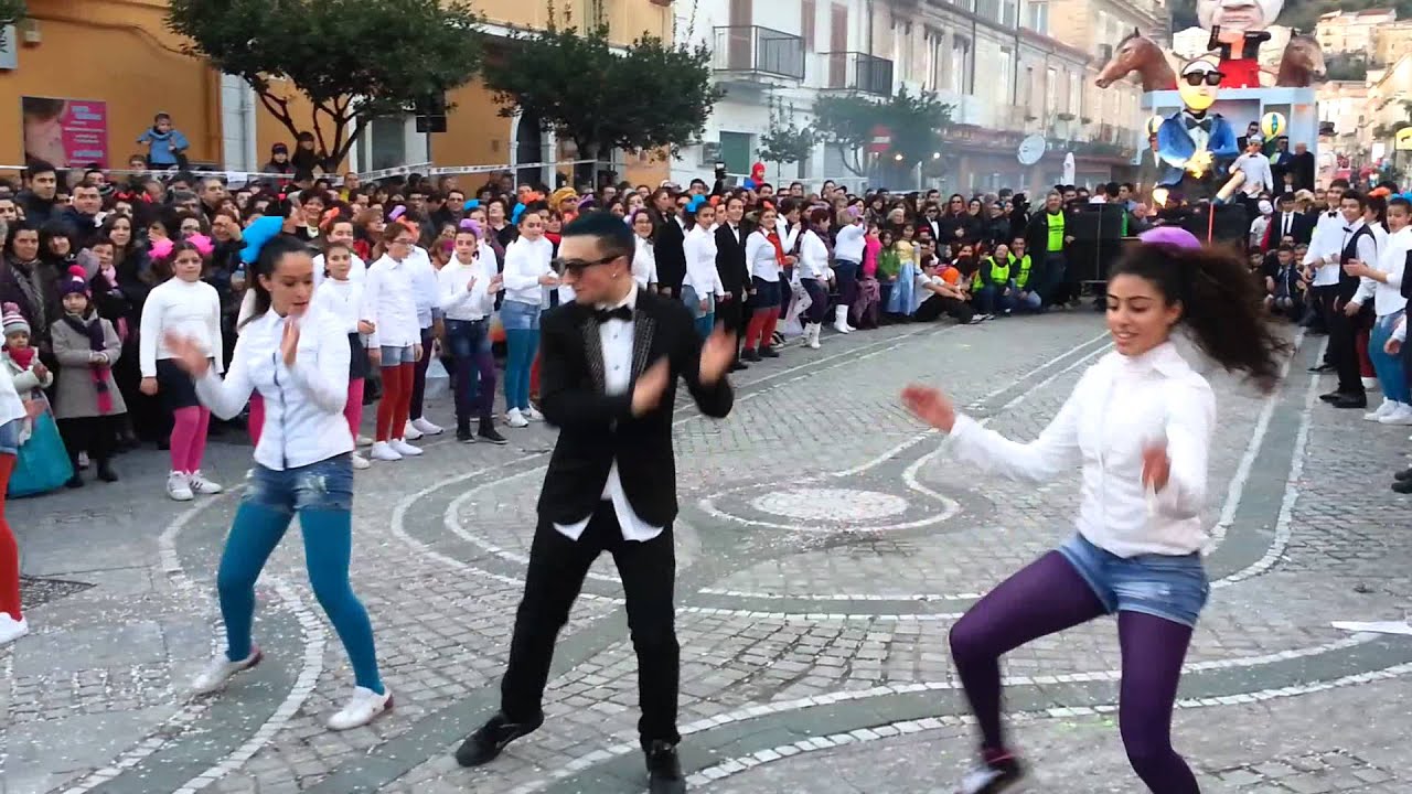 GANGNAM STYLE  IL Carro di Belmonte Calabro