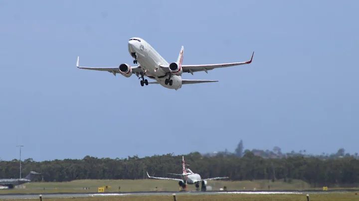 ✨LIVE OOL Gold Coast Airport - Virgin Australia Qantas JetStar #deanosaviation25live #aviation #ybcg