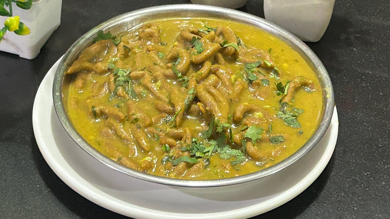 🌿 हूलगे (कुळीत) शेंगोळे – पौष्टिक आणि पारंपरिक रेसिपी