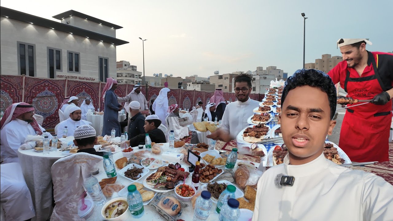 الإفطار الجماعي في أقرب حي شعبي للمسجد النبوي🌙 أرض محبة في المدينة المنورة🇸🇦✨️