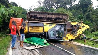 10 Dangerous Idiots Bulldozer Operator Skills - Bulldozers & Fails Truck Driving