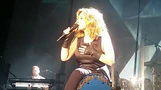 Lara Fabian Pas Sans Toi Camouflage World Tour Sofia 27 03 2018