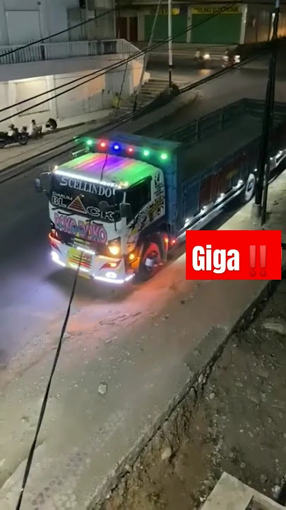 Truk tronton Giga klakson kapal ‼️#viral #shorts #truk