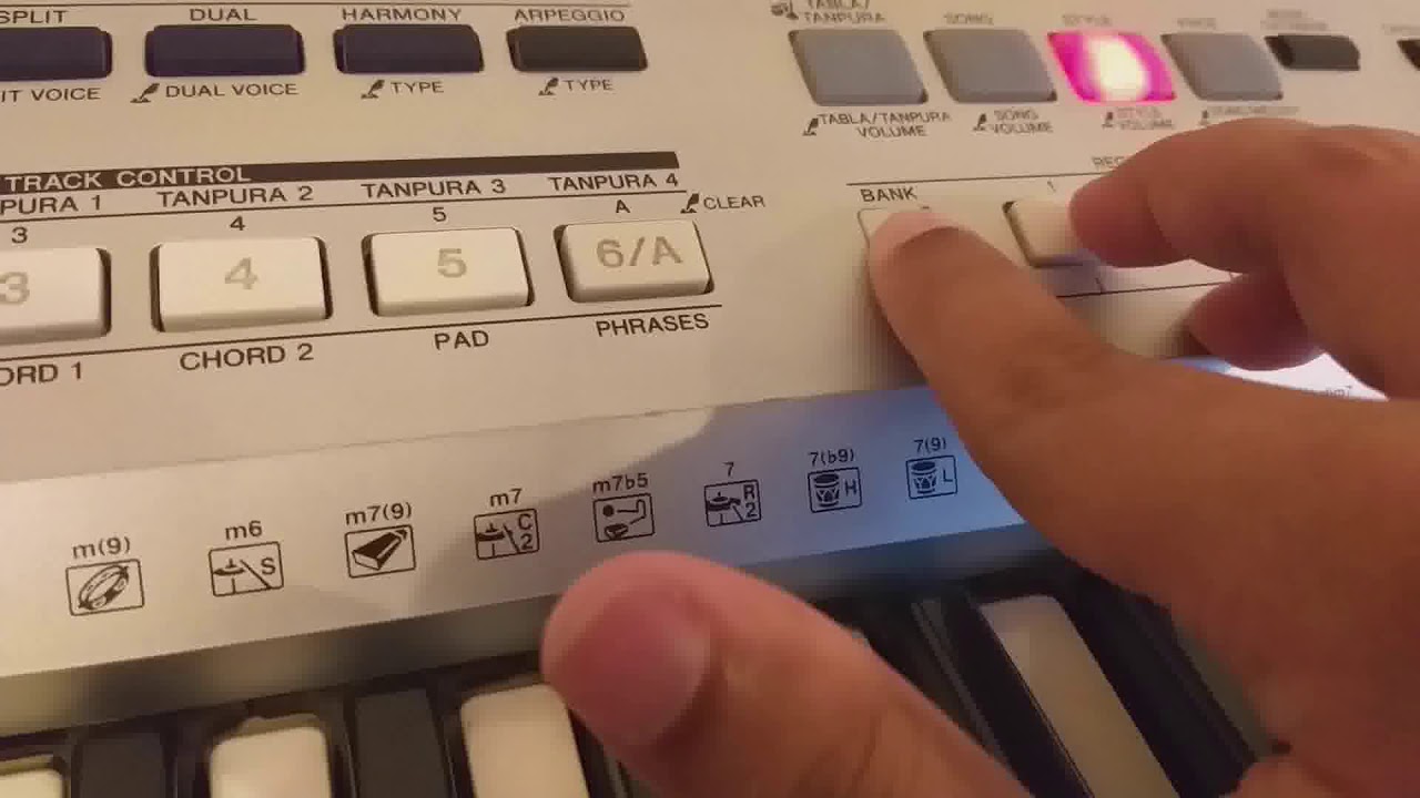 How To Save Registration Memory on the Iseries Electronic Keyboard