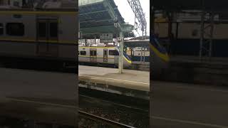 The Train of Zhongli Station Taiwan Kereta Api Zhongli Stasiun Taiwan