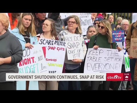 Government shutdown continues while SNAP benefits remain at risk - YouTube