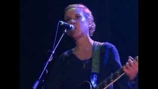 Throwing Muses - Say Goodbye (Live @ Islington Assembly Hall, London, 25/09/14)