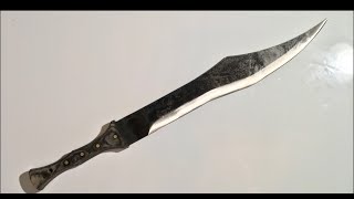 Best sword in the world is back!