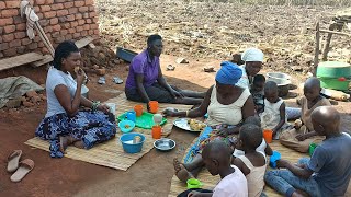 Village life in Uganda\/cooking delicious snacks for breakfast\/\/ African kids #villagelife #africa