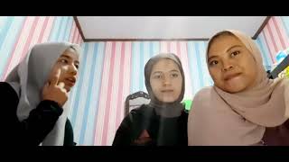 percakapan Bahasa Inggris 3 orang