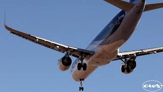 Airbus A320-214 LATAM Airline Landing SCL