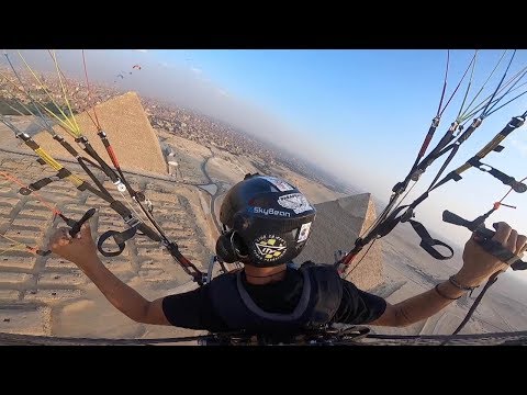 Stunning Footage Shows Paraglider Flying Above The Pyramids Of Giza - Incredible footage shows a paraglider flying over the beautiful Pyramids of Giza.