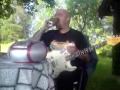 Miniature de la vidéo de la chanson Når Jompa Spiller Tuba Med Rompa Ne' På Cuba
