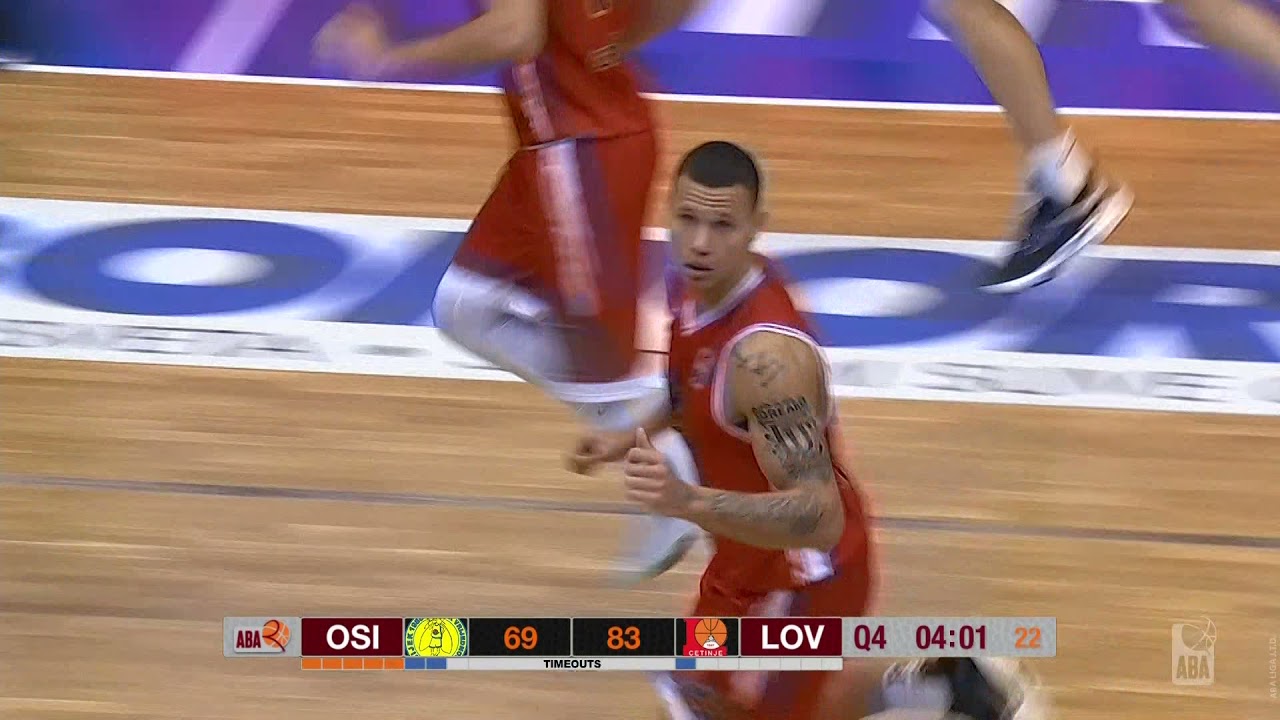 BOOM! What a dunk by Elijah Clarance (Vrijednosnice Osijek – Lovćen 1947 (15.10.2021)