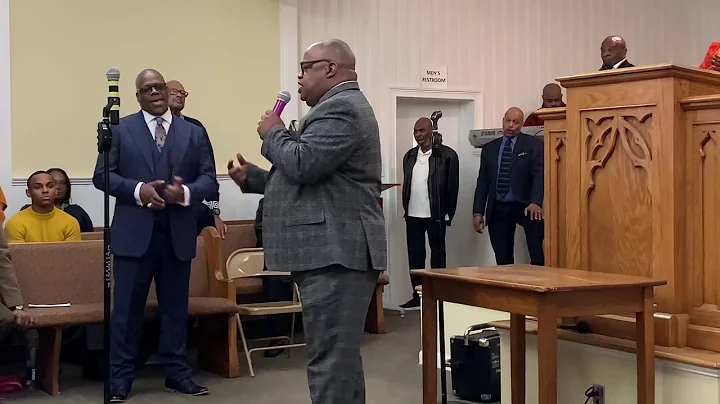 Bro. Kenneth Lowe singing Long Metered Hymn I Hear...