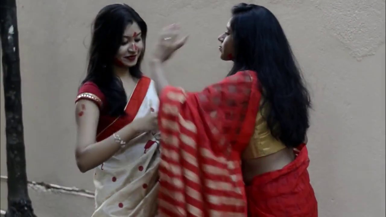 Funny Bengali Durga Pujo Parody-Maddox Square