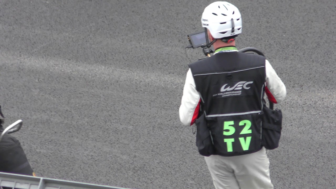 airshow schedule upload Camera rig reporter uses WEC Silverstone 19 August 2018 1119a
