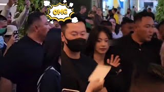 TZUYU'S FANS COVERED THE JAKARTA AIRPORT