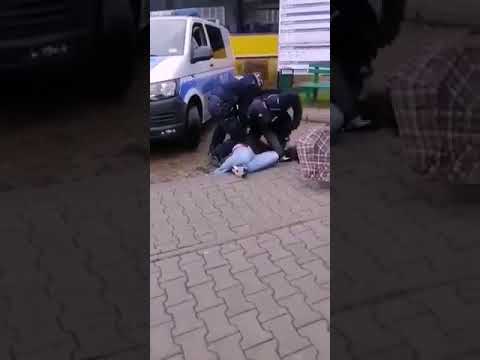 Wideo: Ile wydziałów policji znajduje się w hrabstwie St Louis?