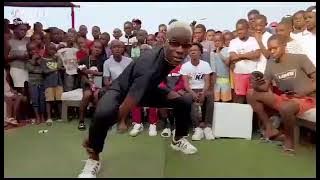 Os Tukuba - Tipo Caranguejo (Vídeo Oficial)