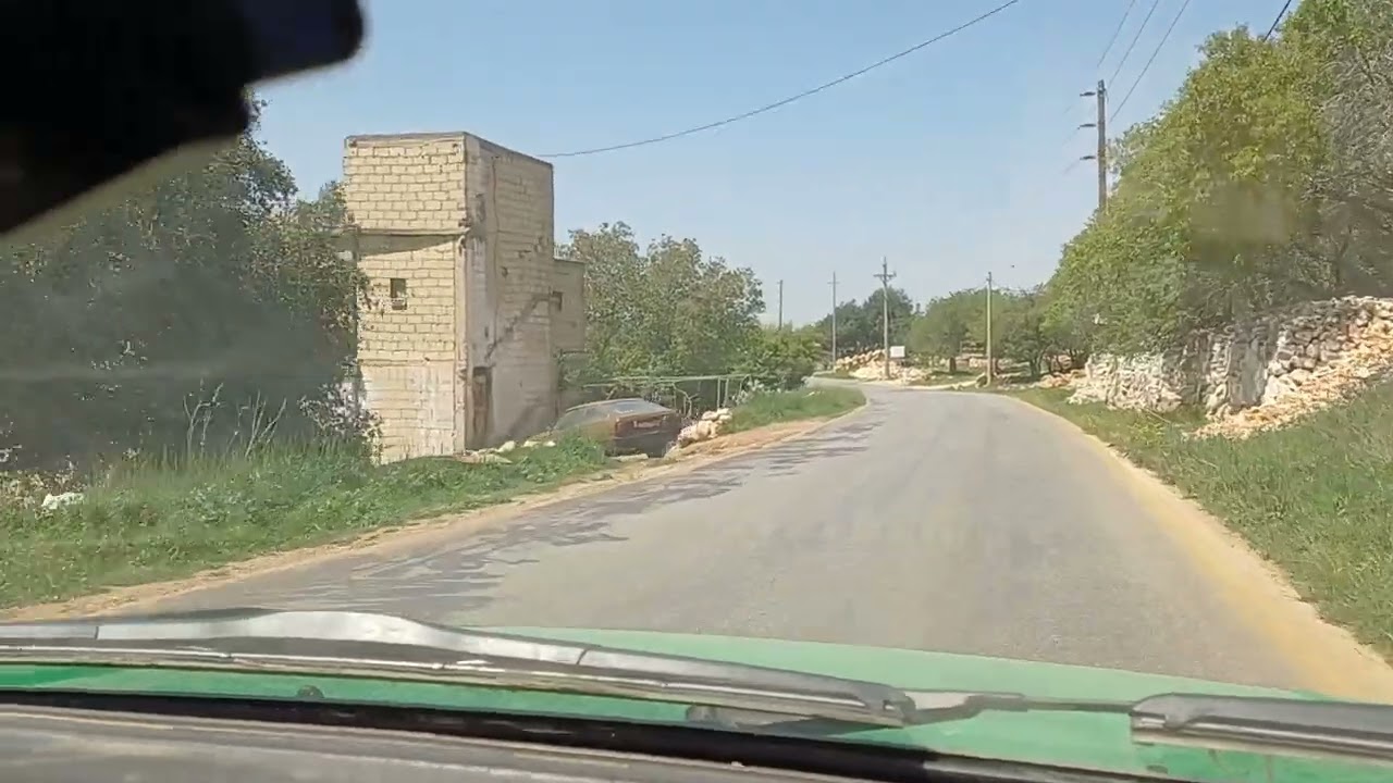 اجمل من هيك ما فيه