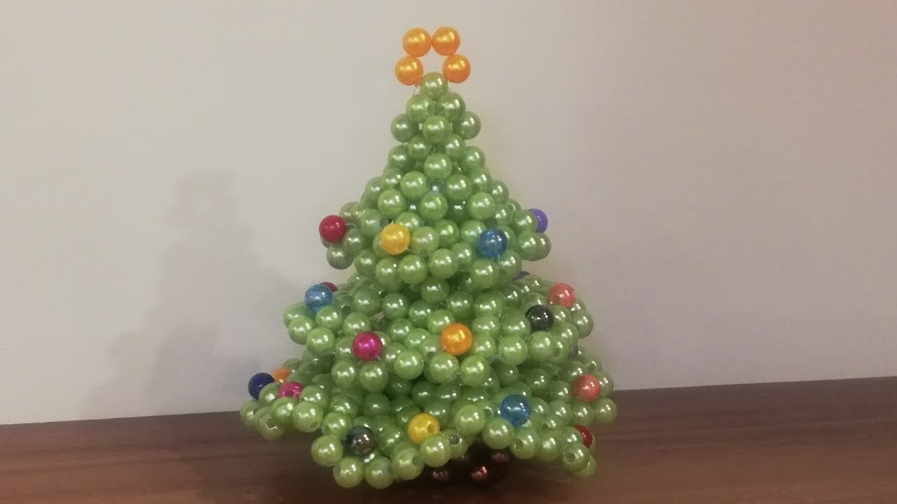 Diy Christmas tree made of beads🎄. 
Новогодняя елка из бусин 🎄.