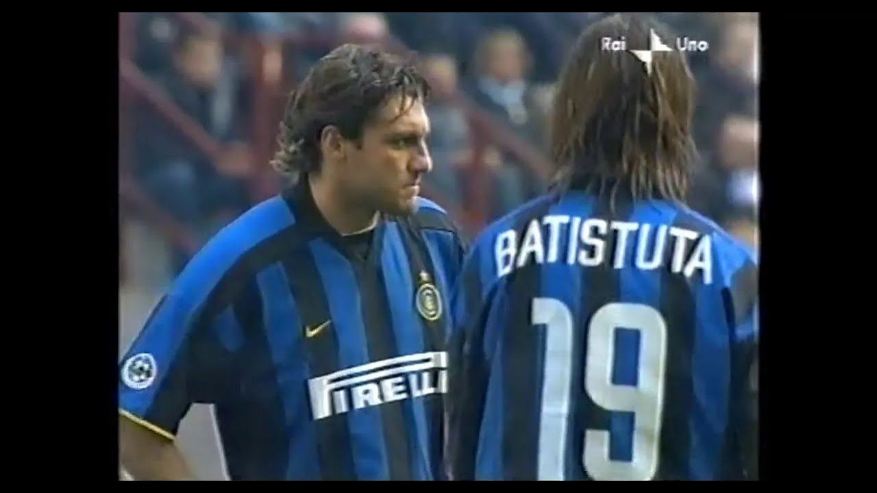 2002-03 (25^ - 16-03-2003) INTER-Como 4-0 [Batistuta,DiBiagio,Vieri,Vieri] Servizio 90°Minuto Rai1