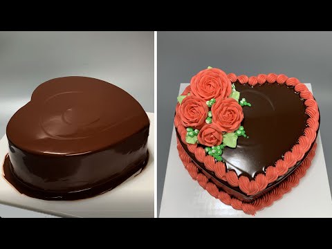 Video Trang trí bánh kem trái tim socola đơn giản │How to... - youtube