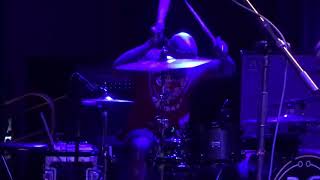 Digital Collapse in Thornburg w/Saliva
