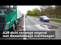 Berging en ZOAB-cleaner in actie na ongeval vrachtwagen A28 Wezep - 't Harde - ©StefanVerkerk.nl